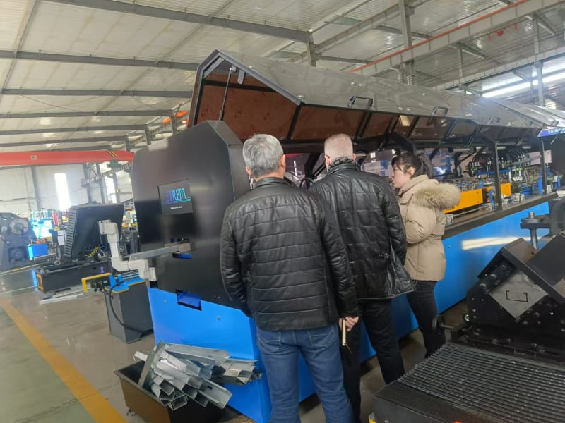 出口沙特地区的型钢机设备，贝斯特全球最奢华冷弯工程师展实力以专业攻克小边与腰高难题